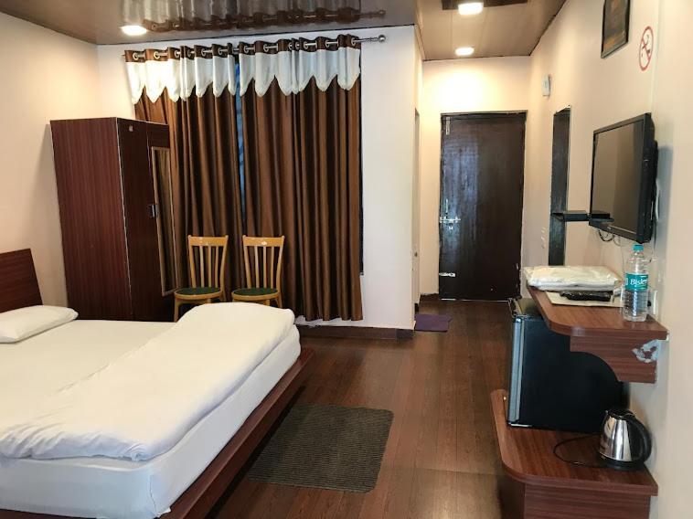 Riverside Resort Лансдаун Екстериор снимка